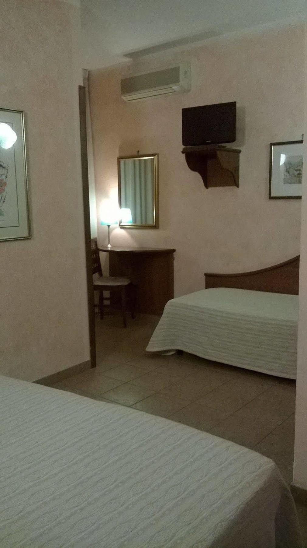 Hotel Cavour Verona Exterior foto
