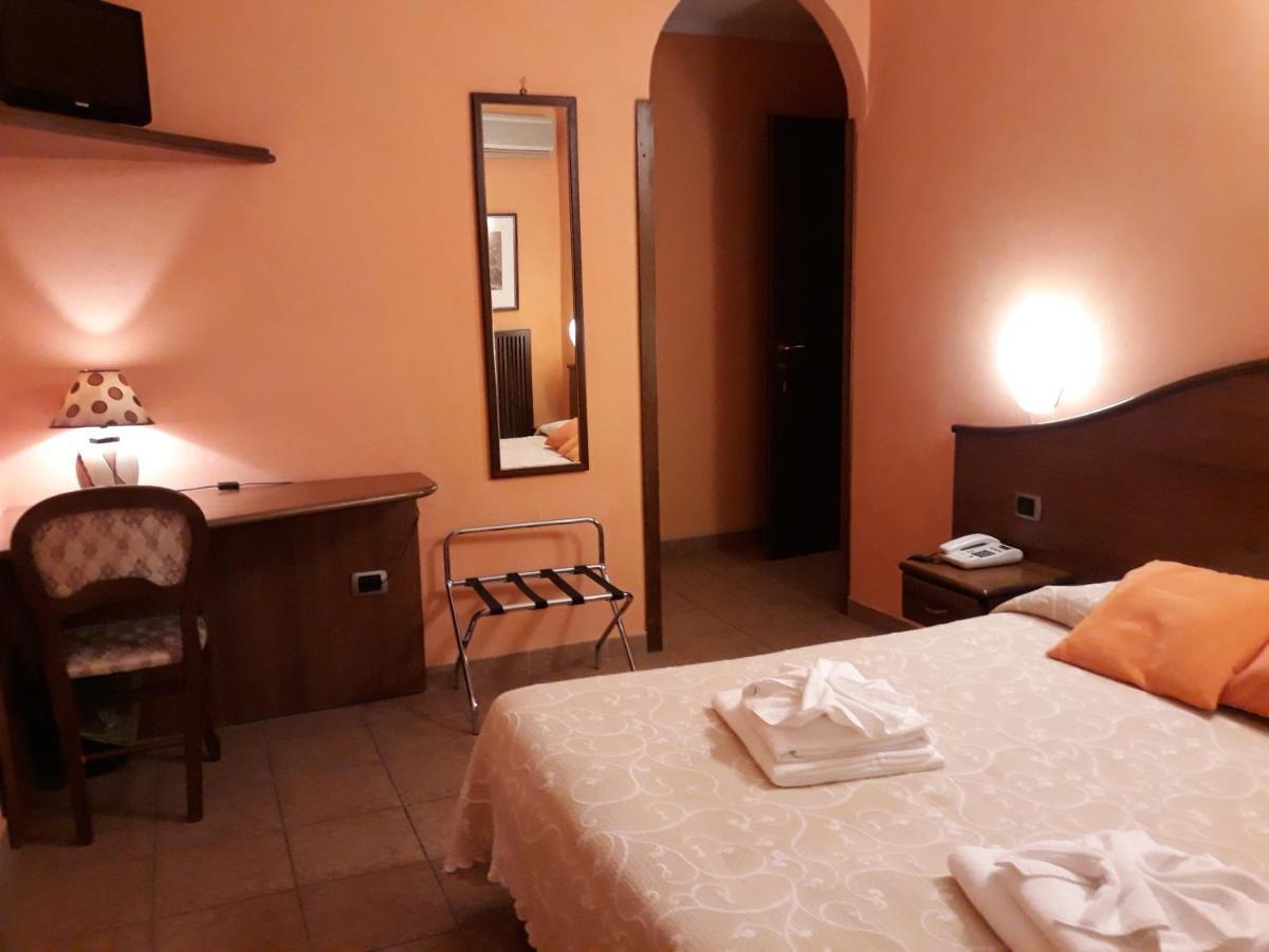 Hotel Cavour Verona Exterior foto
