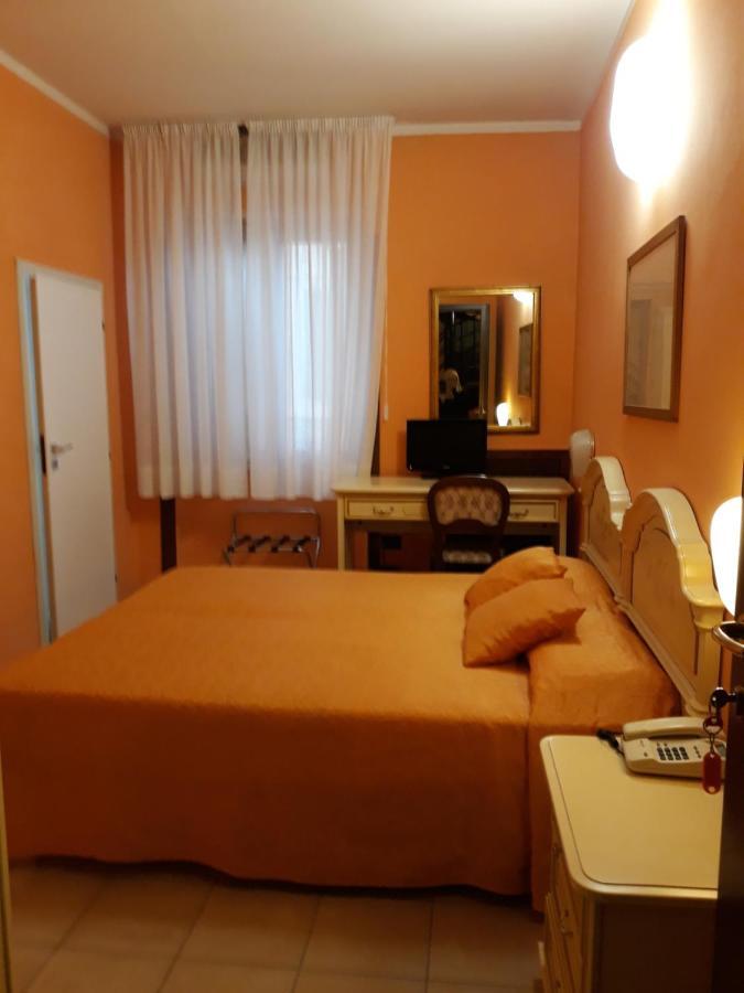 Hotel Cavour Verona Exterior foto
