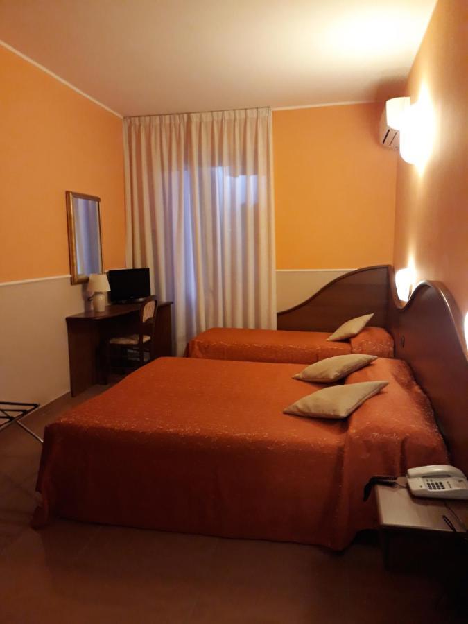 Hotel Cavour Verona Exterior foto